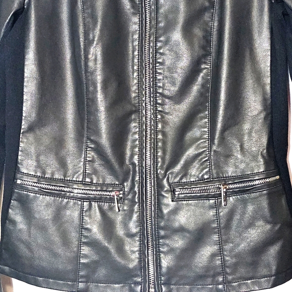 Calvin Klein Faux Leather Jacket Womens XS Bell Sleeve Zipper Motorcycle Black - Picture 2 of 7